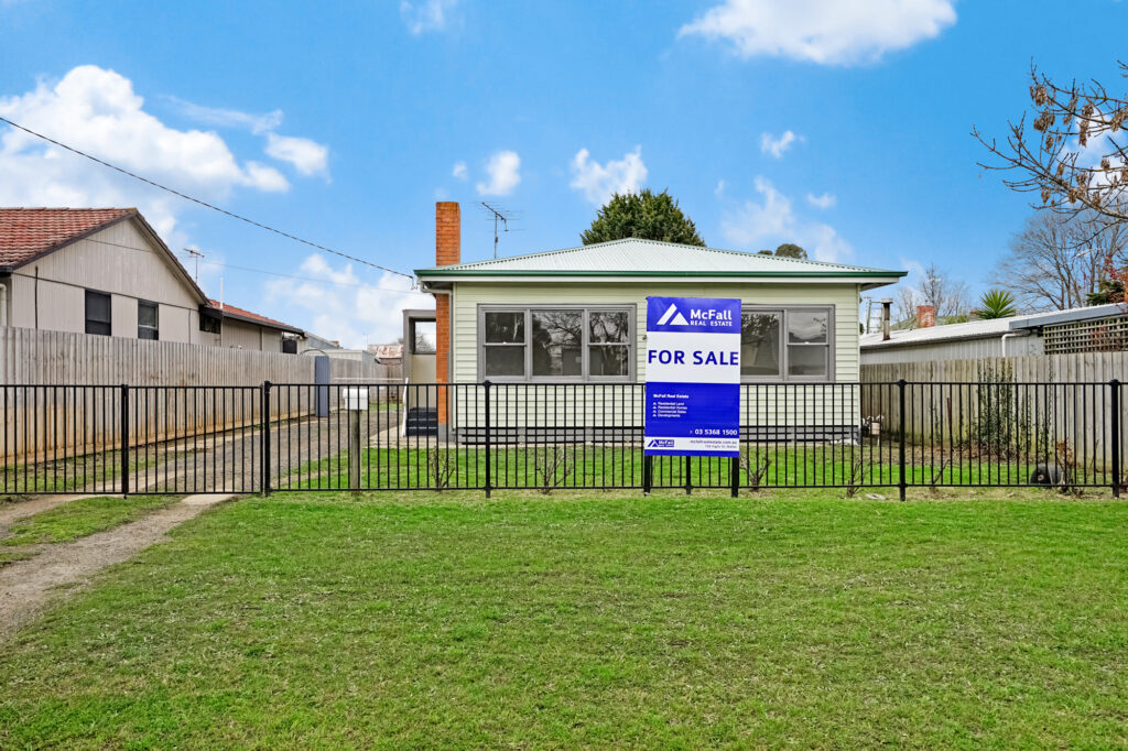 27 Cowie Street, Ballan McFall Real Estate Ballan
