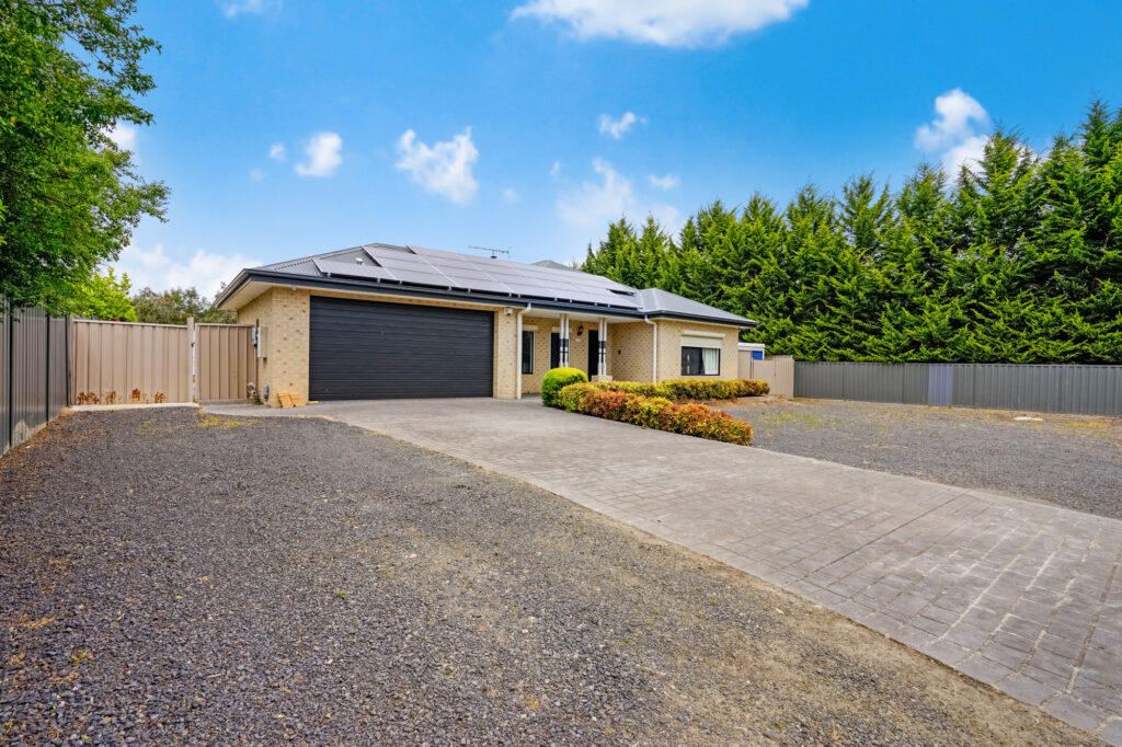 20 Lay Court, Ballan McFall Real Estate Ballan